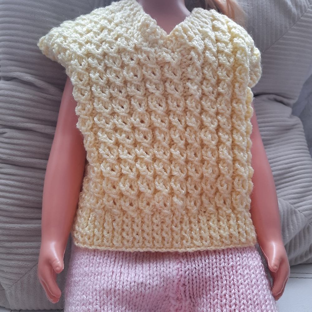 Pastel Yellow Crocheted Sweater Vest Toddler 2T - Picture 4 of 6